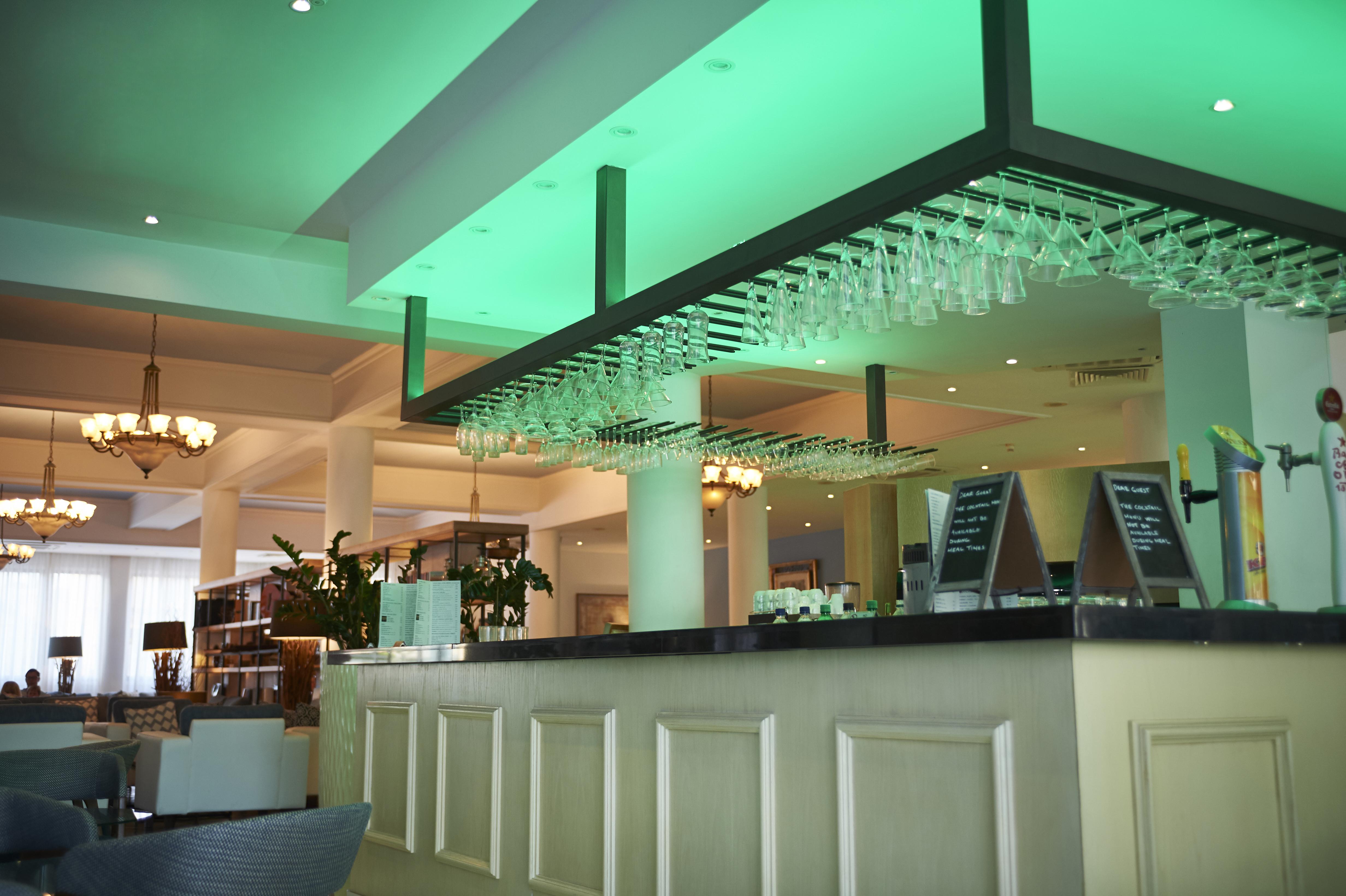King Jason Paphos - Designed For Adults By Louis Hotels Eksteriør billede