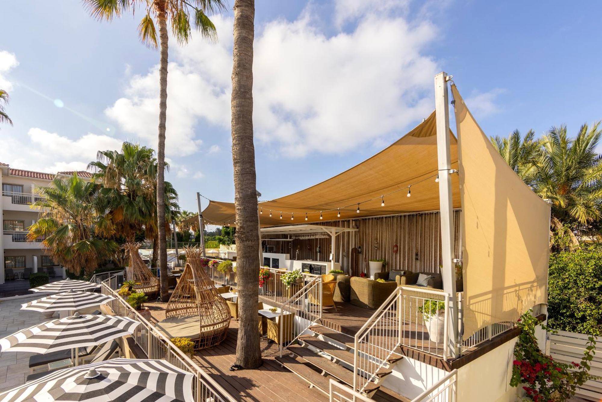 King Jason Paphos - Designed For Adults By Louis Hotels Eksteriør billede