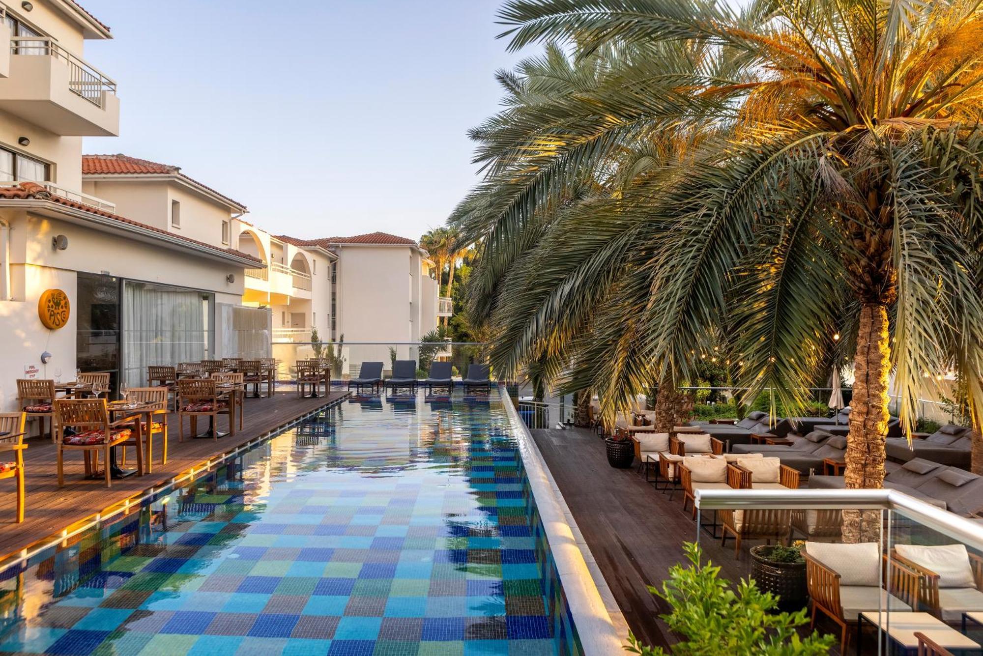 King Jason Paphos - Designed For Adults By Louis Hotels Eksteriør billede