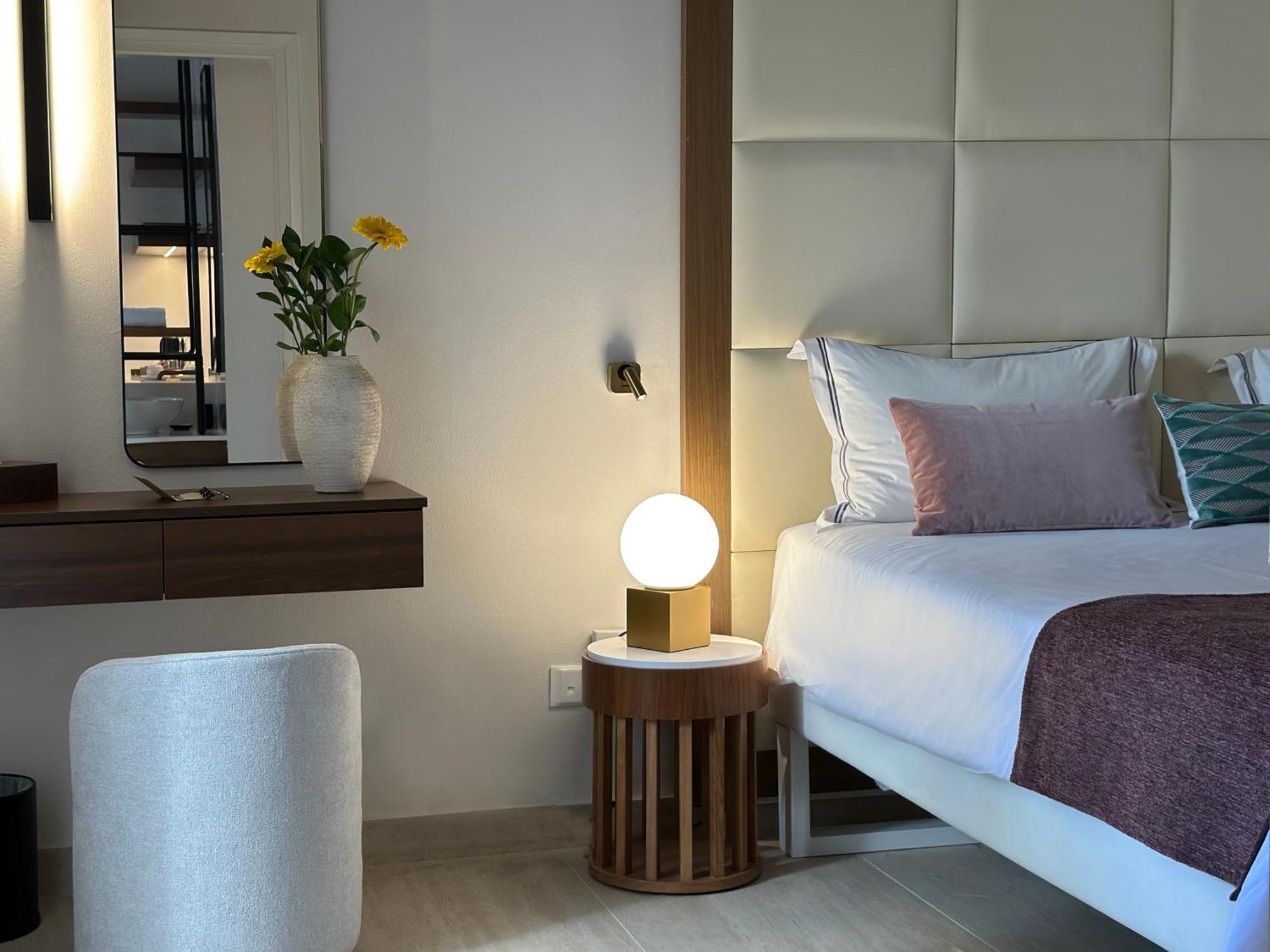 King Jason Paphos - Designed For Adults By Louis Hotels Eksteriør billede